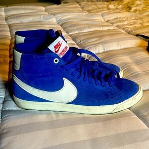 Nike Blazer Mid Stranger Things